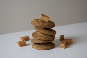 gingerbread cookies with caramel filling