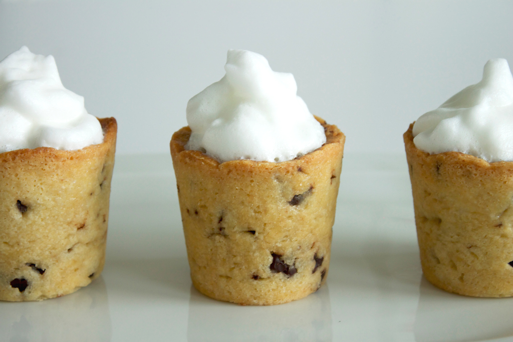 chocolate chip cookie shots