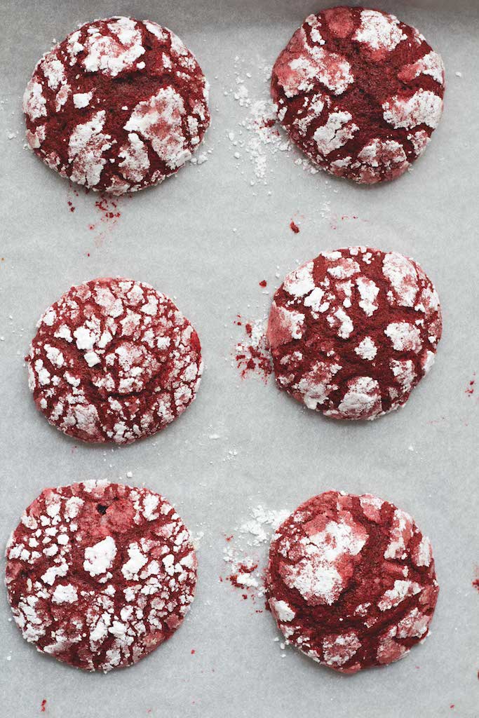 red velvet crinkle cookies