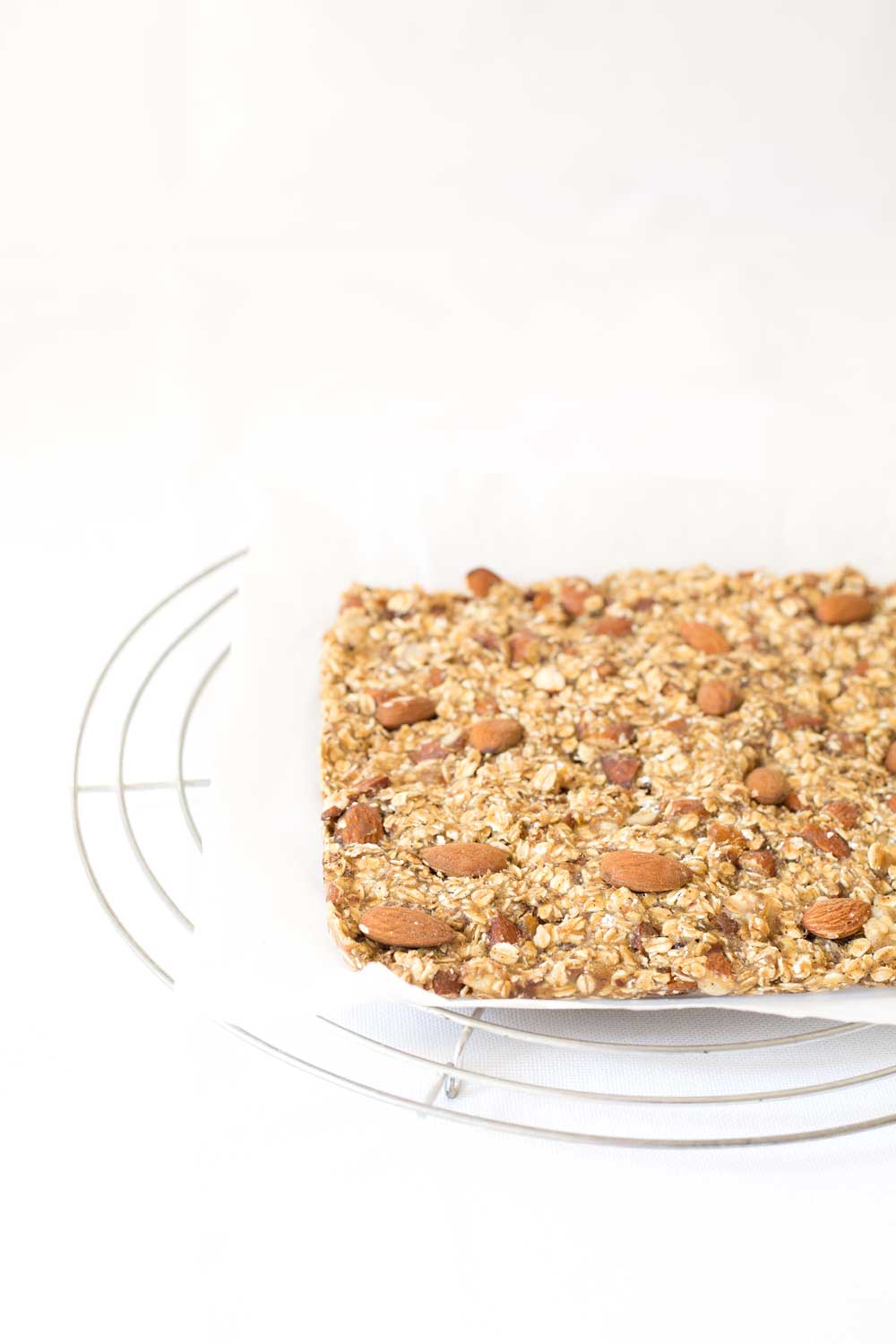 vanilla almond granola bars