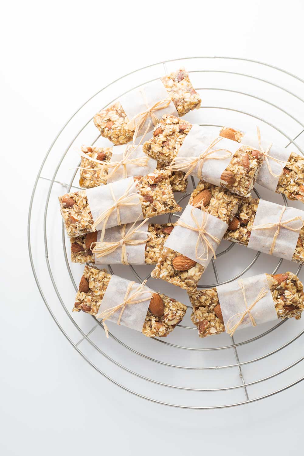 vanilla almond granola bars