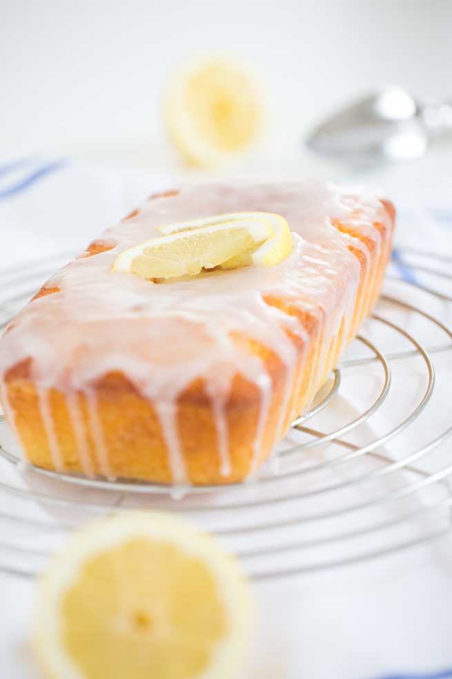 lemon drizzle cake