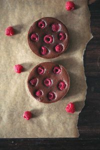 brownie raspberry tart for two
