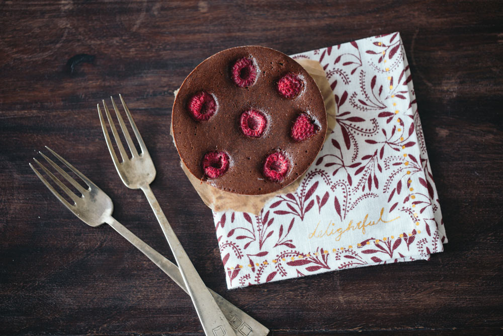 brownie raspberry tart for two