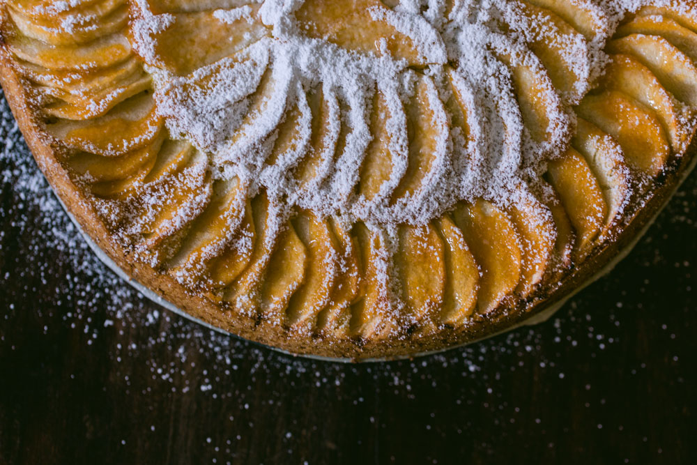 Apple Cinnamon Cake